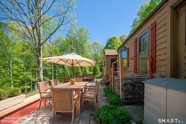 98 Miry Brook Road, Danbury, CT 06810