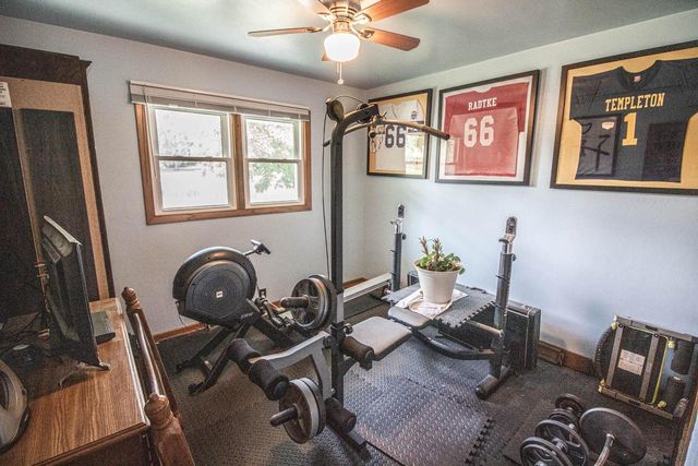 W222N8150 Plainview PARKWAY, Lisbon, WI 53089