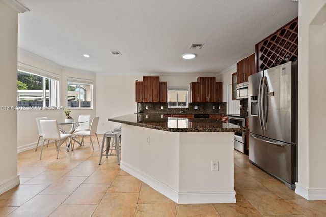 15651 SW 14th Street, Miami, FL 33194