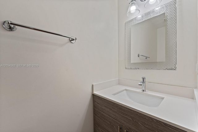 15651 SW 14th Street, Miami, FL 33194