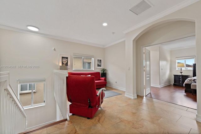 15651 SW 14th Street, Miami, FL 33194