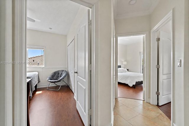 15651 SW 14th Street, Miami, FL 33194