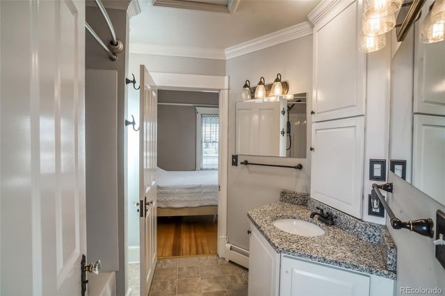 1025 E Boulder Street, Colorado Springs, CO 80903