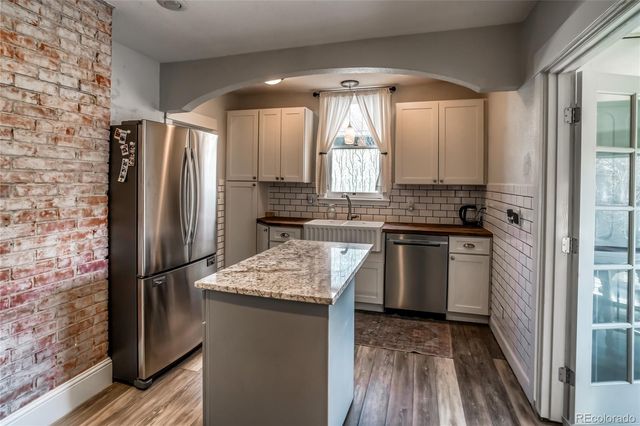 1025 E Boulder Street, Colorado Springs, CO 80903