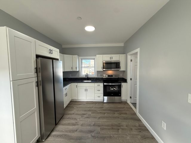 126 Cross St 2, Lawrence, MA 01841