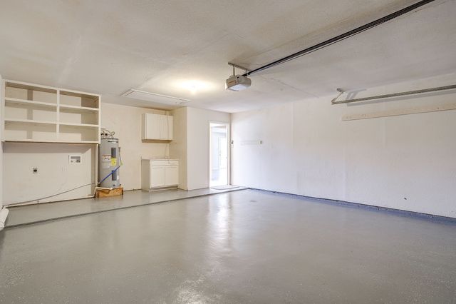 1812 Briar Run, Benbrook, TX 76126