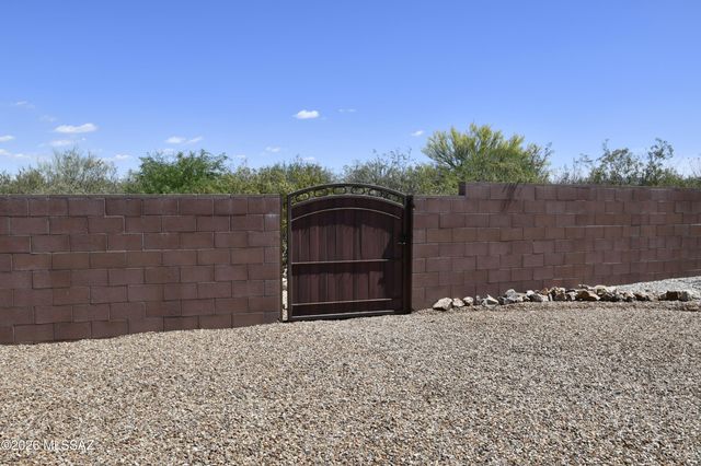 12143 S Creosote Valley Road, Vail, AZ 85641