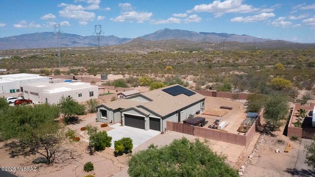 12143 S Creosote Valley Road, Vail, AZ 85641