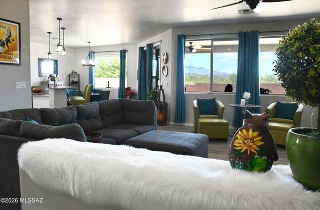 12143 S Creosote Valley Road, Vail, AZ 85641