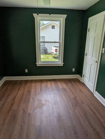 207 East Wyly Street, Waverly, TN 37185