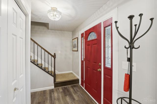 8140 Maxfield Lane, Madeira, OH 45243