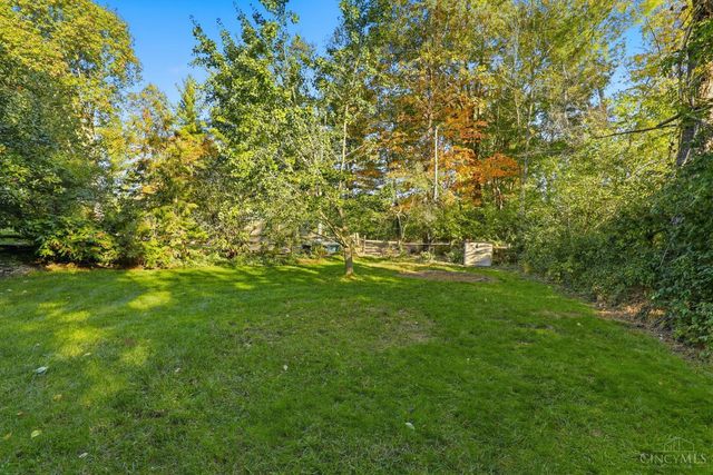 8140 Maxfield Lane, Madeira, OH 45243