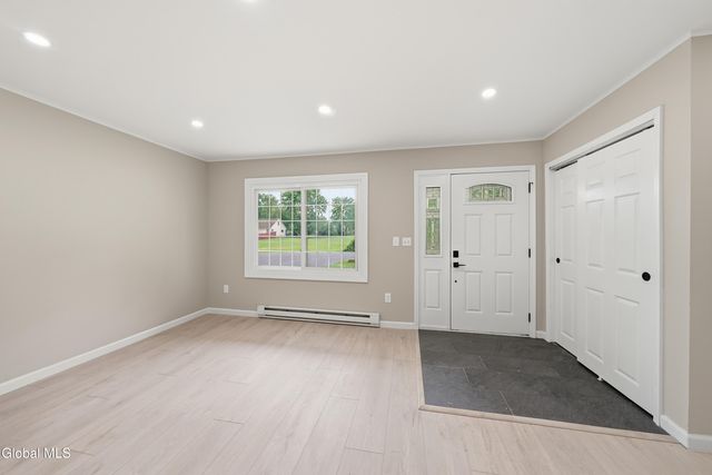 15 Barthol Street, Colonie, NY 12205