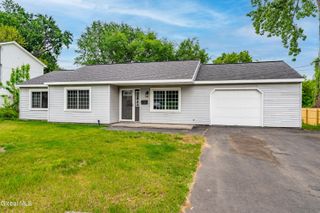 15 Barthol Street, Colonie, NY 12205