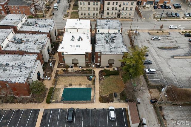 327 N Boyle Avenue, St Louis, MO 63108