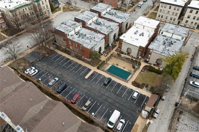 327 N Boyle Avenue, St Louis, MO 63108