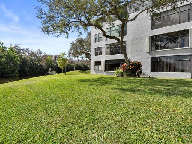 4134 S Carambola Cir H206, Coconut Creek, FL 33066