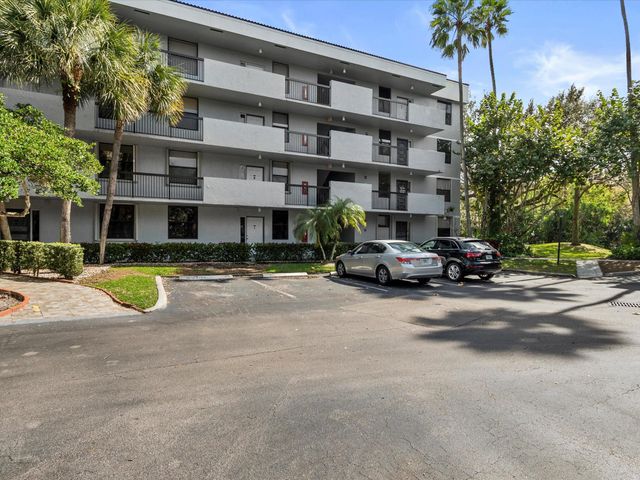 4134 S Carambola Cir H206, Coconut Creek, FL 33066