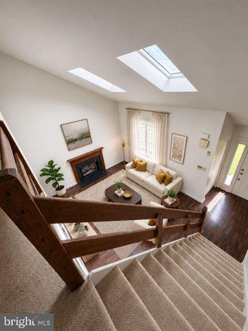 6 CAVALLERO CT, New Castle, DE 19720