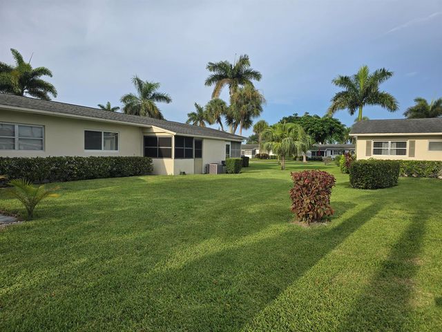 2737 EMORY Drive E D, West Palm Beach, FL 33415
