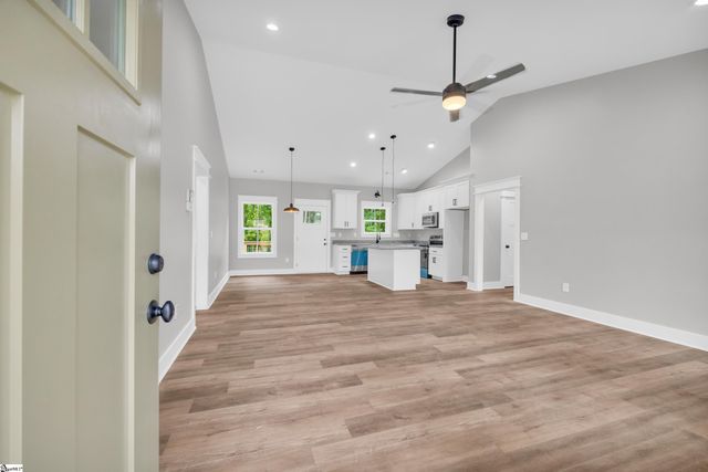 111 Brookside Drive, Prosperity, SC 29127