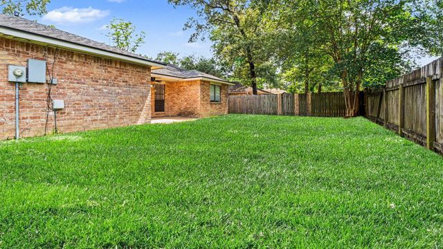 2714 Longleaf Pines Drive, Houston, TX 77339