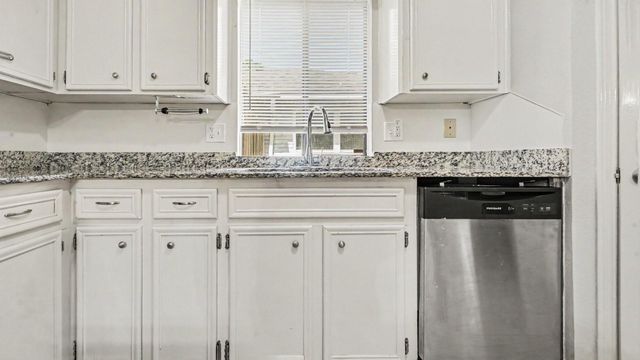 2714 Longleaf Pines Drive, Houston, TX 77339