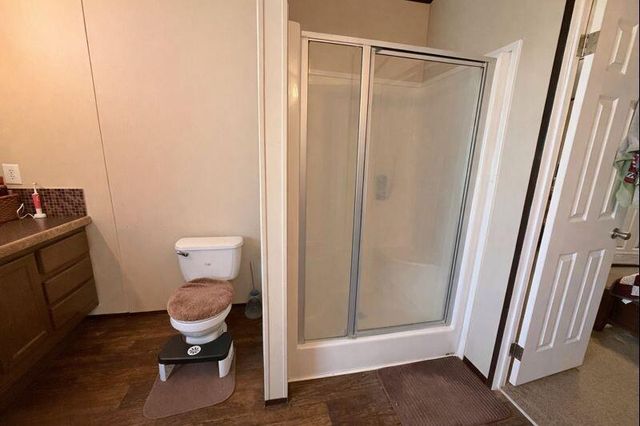 291 Leaning Oak Drive, Point Blank, TX 77364