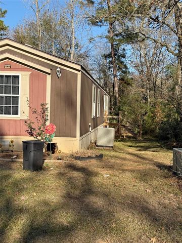 291 Leaning Oak Drive, Point Blank, TX 77364