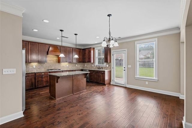 1125 Acorn Oak Drive, Lawrenceville, GA 30045
