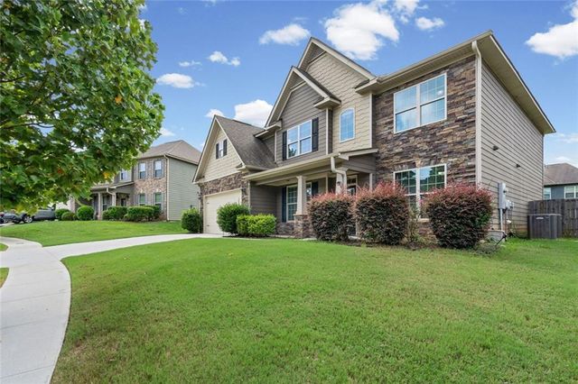 1125 Acorn Oak Drive, Lawrenceville, GA 30045