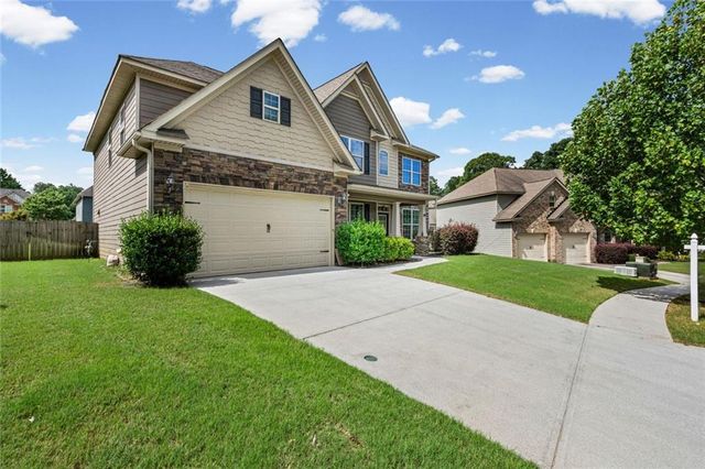 1125 Acorn Oak Drive, Lawrenceville, GA 30045