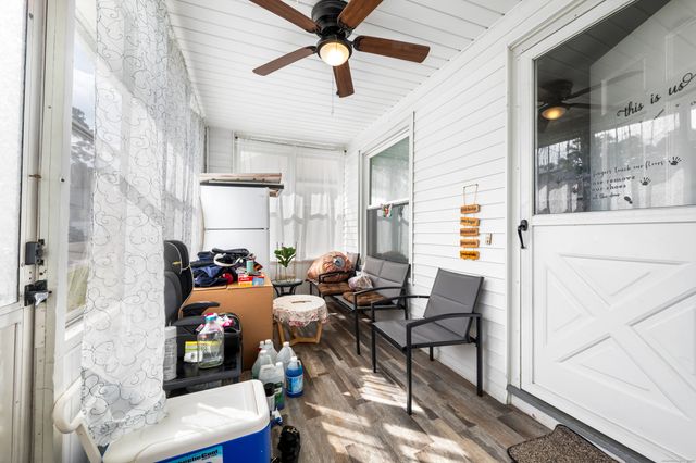 68 Raymond Street, New London, CT 06320