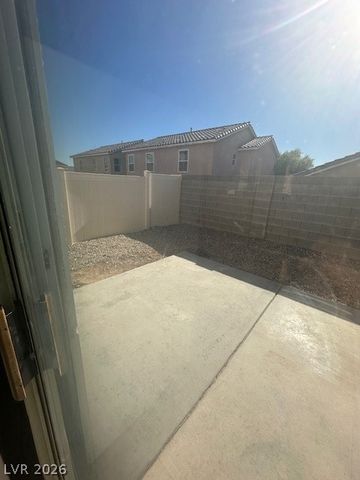 2521 Rainbow Cactus Court, Las Vegas, NV 89106