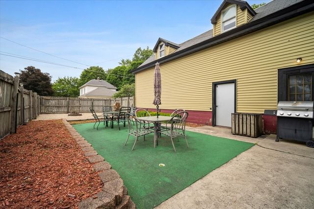 219 W Bennett Street, Pontiac, IL 61764