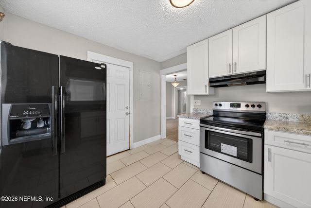 5226 PALMER Avenue, Jacksonville, FL 32210