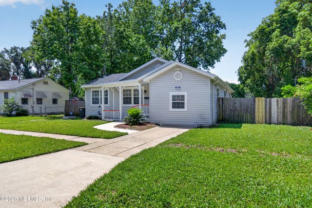 5226 PALMER Avenue, Jacksonville, FL 32210