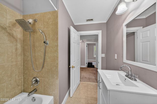 5226 PALMER Avenue, Jacksonville, FL 32210