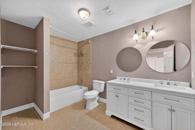 5226 PALMER Avenue, Jacksonville, FL 32210