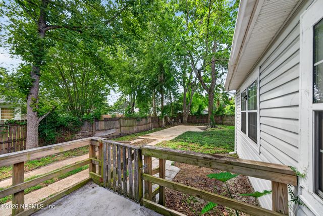 5226 PALMER Avenue, Jacksonville, FL 32210