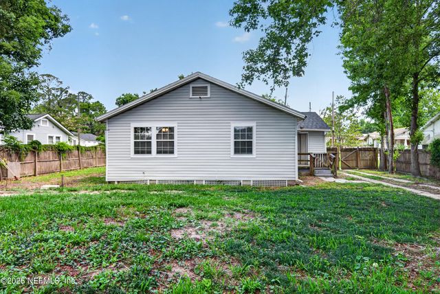5226 PALMER Avenue, Jacksonville, FL 32210
