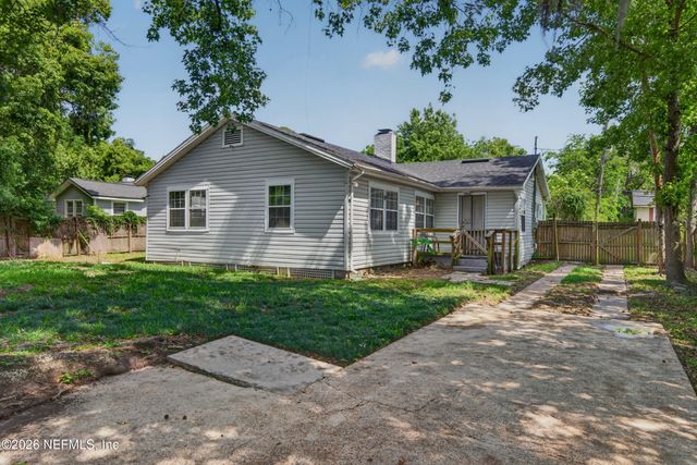 5226 PALMER Avenue, Jacksonville, FL 32210