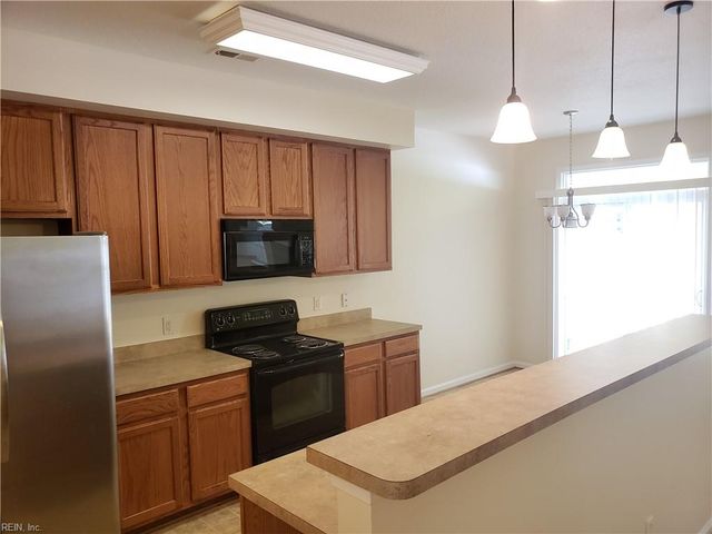 7005 Darby CT, Suffolk, VA 23435