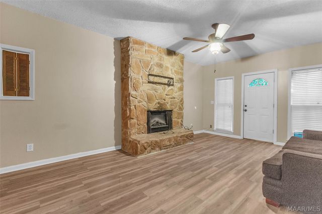 2746 Bonnie Crest Court, Montgomery, AL 36107