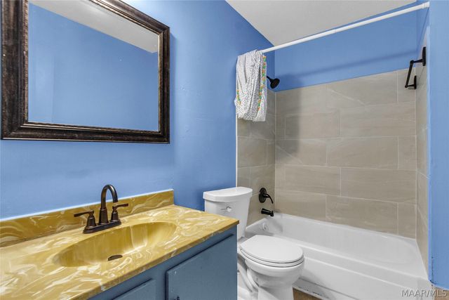 2746 Bonnie Crest Court, Montgomery, AL 36107