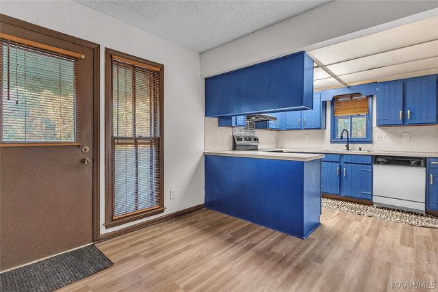 2746 Bonnie Crest Court, Montgomery, AL 36107