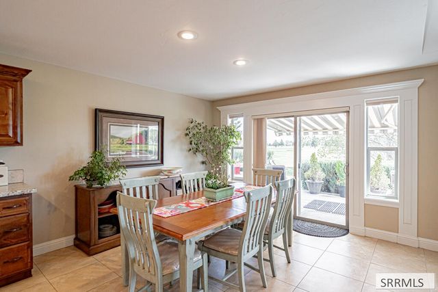 6320 Glen Abby Circle, Idaho Falls, ID 83401