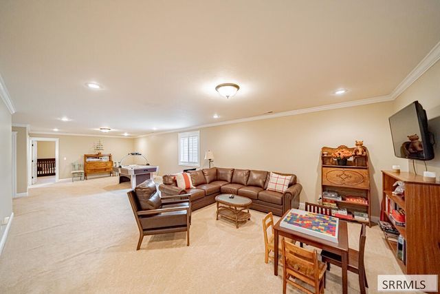 6320 Glen Abby Circle, Idaho Falls, ID 83401