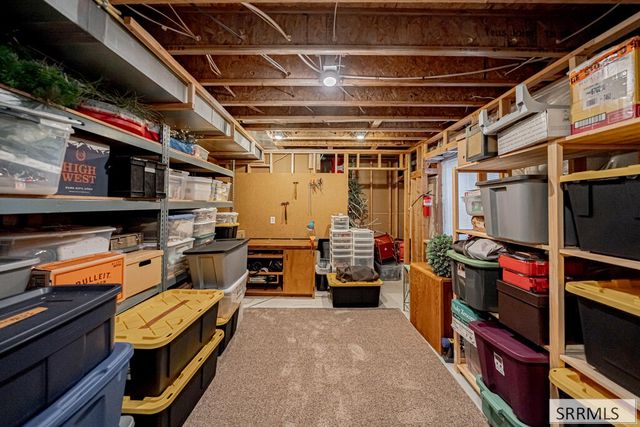 6320 Glen Abby Circle, Idaho Falls, ID 83401