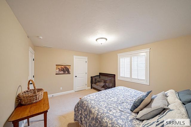 6320 Glen Abby Circle, Idaho Falls, ID 83401